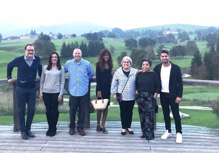 Asiago Dop, fra territorio e culture: buyer e media dall’Ungheria e dal Nord America in visita ai luoghi di produzione