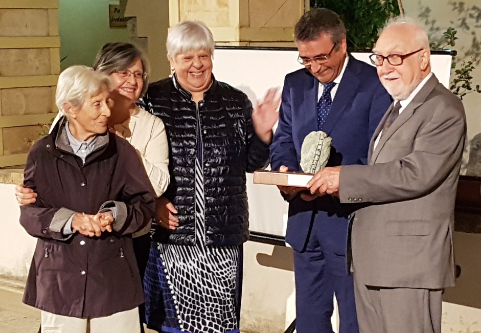 Premio letterario “V. Camarca” Città di Amantea per Armin Wolf e il suo “Ulisse in Italia. Sicilia e Calabria negli occhi di Omero”