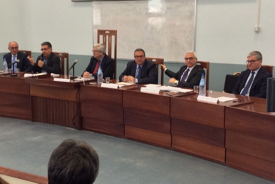 Beni e aziende sequestrati alle mafie, su “Io Scelgo Calabria” il problema dei problemi: il rapporto tra economia e crimine organizzato