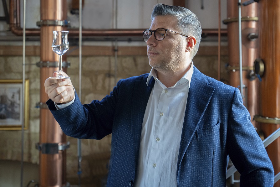 Sebastiano Caffo: è nato il Consorzio Nazionale di Tutela della Grappa, distillato di bandiera dell’Italia