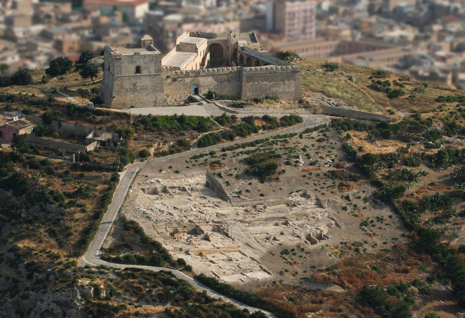 Sicilia: si tornerà a scavare sul monte Sant’Angelo di Licata per ricostruire l’impianto urbanistico dell’antica Finziade