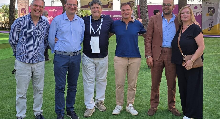 Al Vinitaly and the City di Sibari spazio anche per l’olio extravergine di oliva: incontri con imprenditori