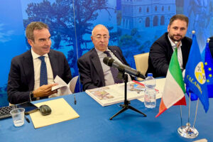 Manutenzione e prevenzione del rischio: vertice alla Cittadella di Catanzaro tra Regione e Prefetture