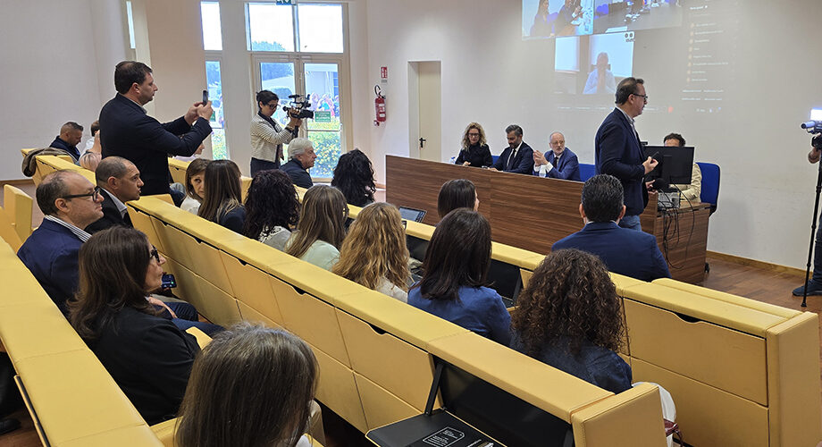 Cooperazione Internazionale, l’assessore Montuoro: ancora pochi giorni per accedere ai finanziamenti dell’VIII Call Interreg Grecia-Italia