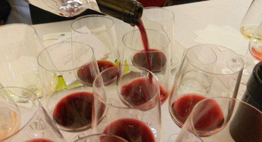 Lollobrigida, ministro dell’Agricoltura: il vino italiano è espressione di tradizione, lavoro, economia, territori